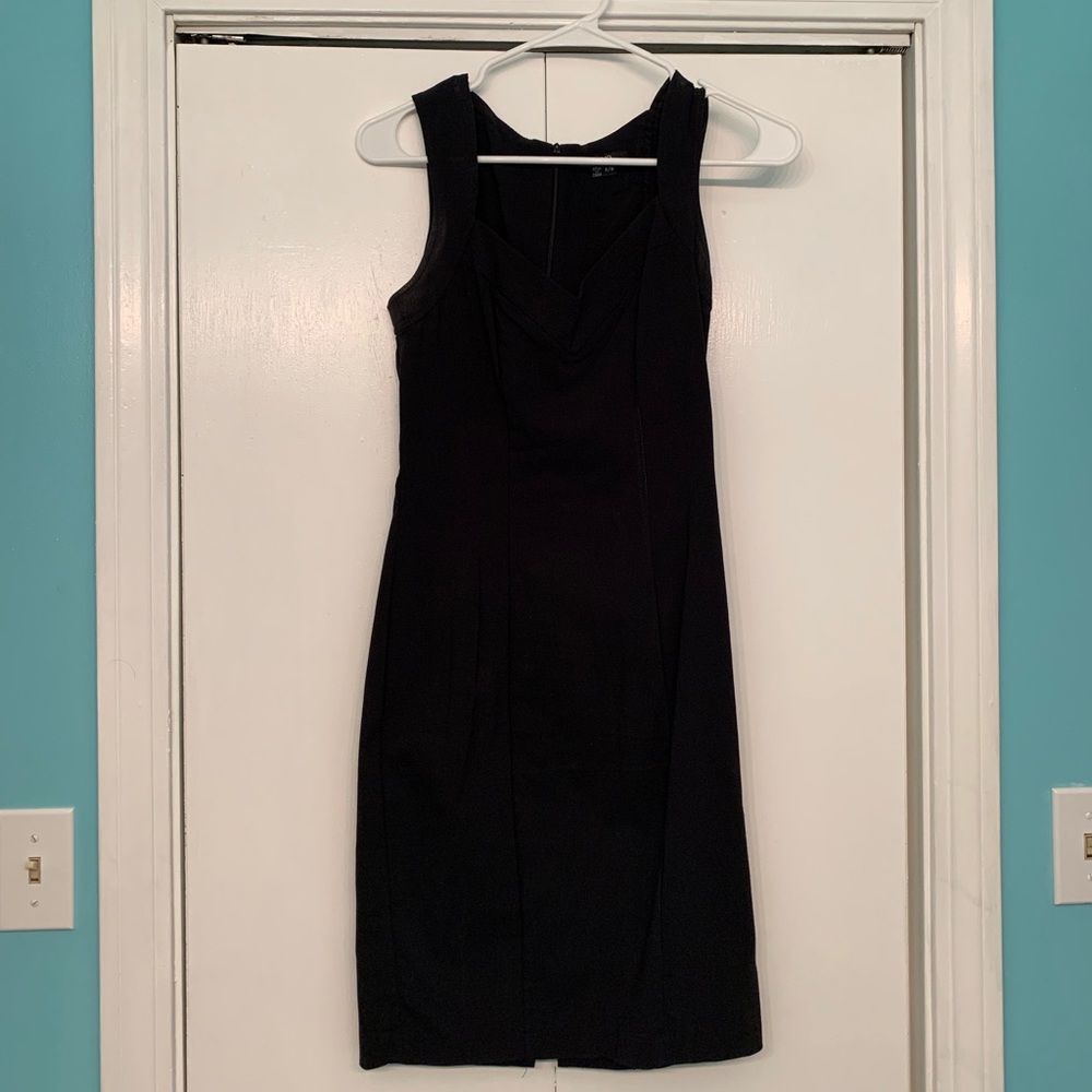 Classy dress! Great work dress